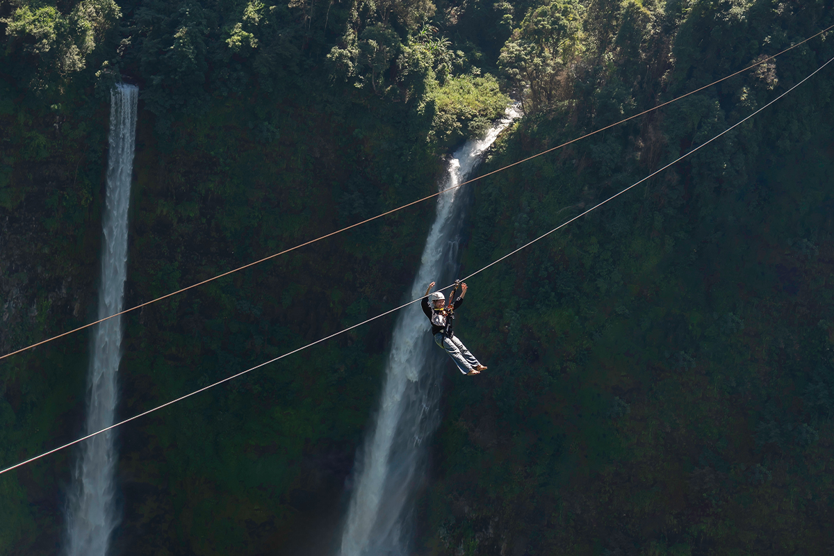 Best Ziplining in the US: 10 Can&rsquo;t-Miss Zipline Tours 1