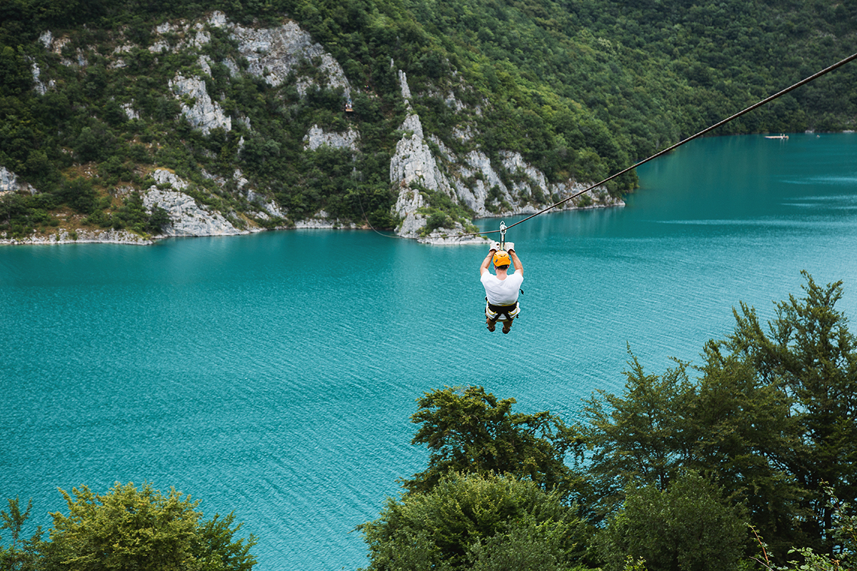 Best Ziplining in the US: 10 Can&rsquo;t-Miss Zipline Tours 7