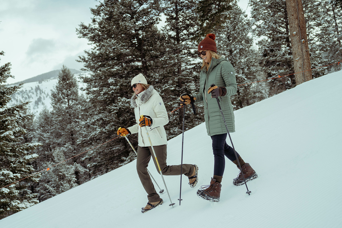 5 Ways to Beat the Cold on Winter Hikes 02