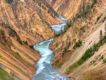 Discover the Best Time to Visit Yellowstone National Park fi