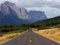 How to Travel from Yellowstone to Glacier National Park 8