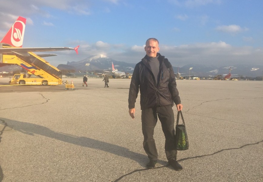 Travel Light with Steve Maxwell